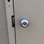 commercial door knob install